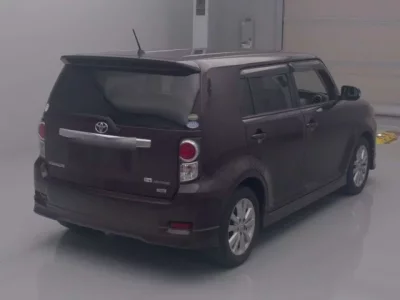 Toyota COROLLA RUMION