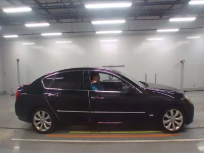 Nissan FUGA