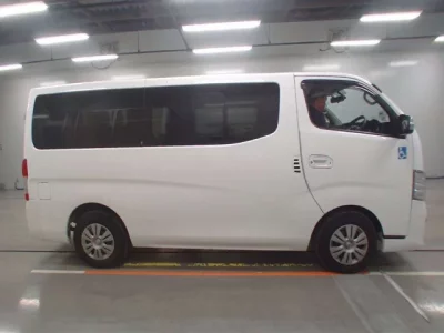 Nissan CARAVAN
