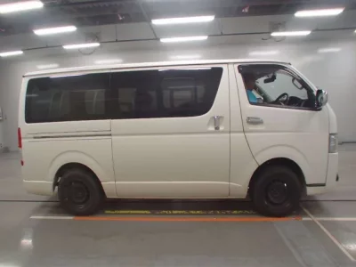 Toyota REGIUS ACE VAN