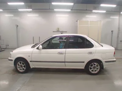 Nissan SUNNY