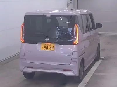 Nissan ROOX