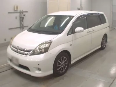 Toyota ISIS