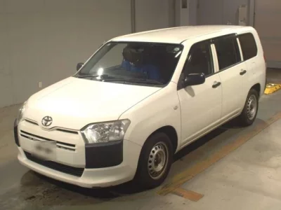 Toyota SUCCEED