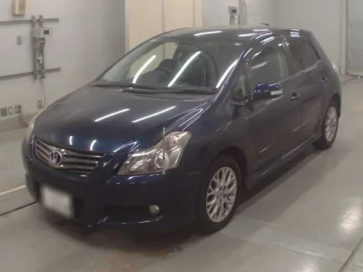 Toyota BLADE