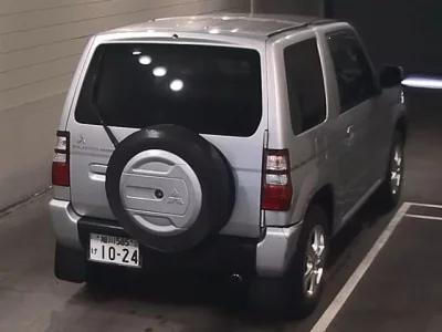 Mitsubishi PAJERO MINI