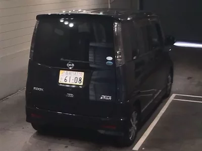 Nissan ROOX