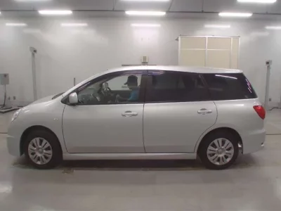 Nissan WINGROAD