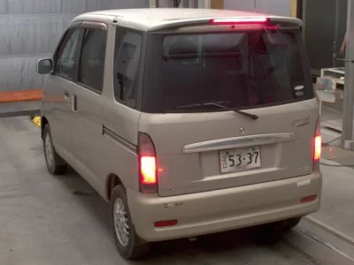 Daihatsu Atrai Wagon