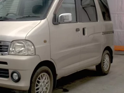 Daihatsu Atrai Wagon