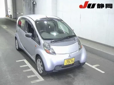 Mitsubishi I