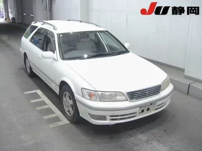 Toyota MARK2 QUALIS