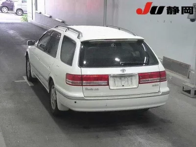 Toyota MARK2 QUALIS