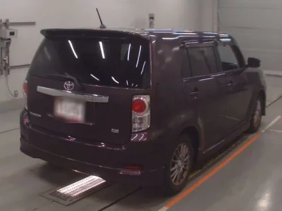 Toyota COROLLA RUMION