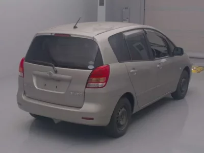 Toyota COROLLA SPACIO