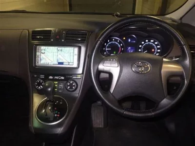 Toyota MARK X ZIO