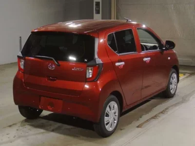 Daihatsu MIRA E S