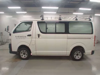 Toyota REGIUS ACE VAN