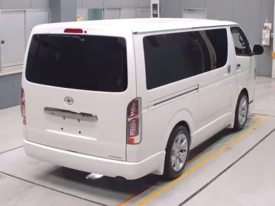 Toyota REGIUS ACE VAN