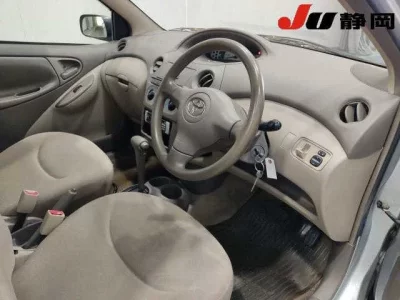 Toyota PLATZ
