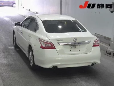 Nissan TEANA
