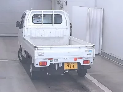 Nissan CLIPPER TRUCK