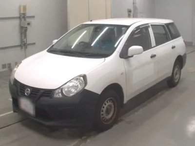 Nissan AD