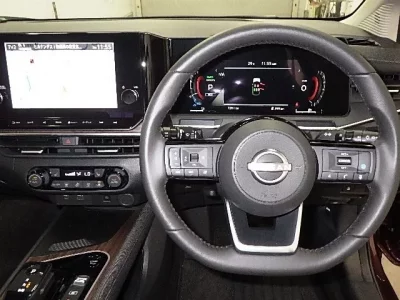 Nissan AURA