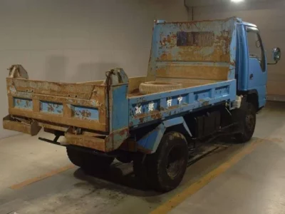 Isuzu ELF