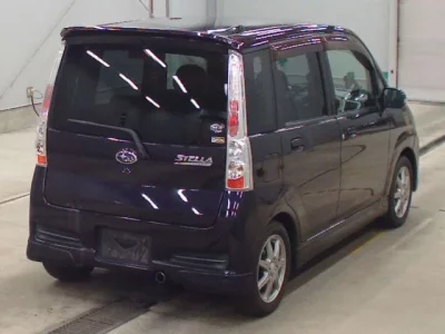 Subaru STELLA