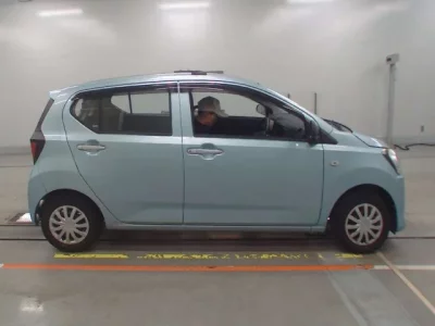 Daihatsu MIRA E S