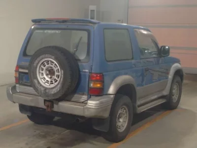 Mitsubishi PAJERO