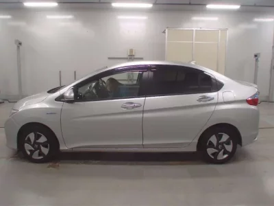 Honda GRACE