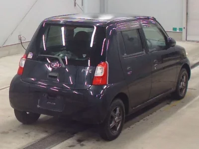 Daihatsu Esse