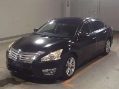 Nissan TEANA