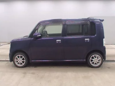 Toyota PIXIS SPACE