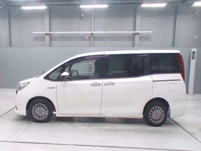 Toyota ESQUIRE