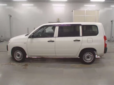 Toyota SUCCEED