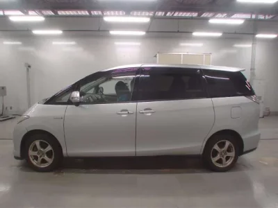 Toyota ESTIMA HYBRID