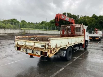 Isuzu FORWARD