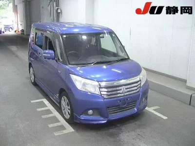 Mitsubishi DELICA D2