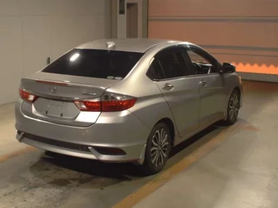 Honda GRACE