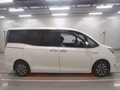 Toyota ESQUIRE