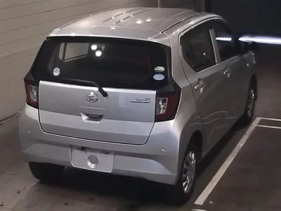 Daihatsu MIRA E S