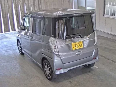 Mitsubishi EK SPACE