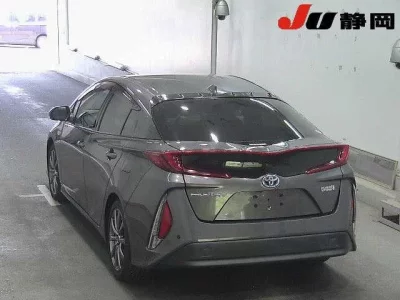 Toyota PRIUS PHV