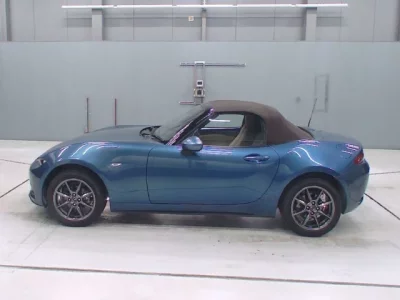 Mazda ROADSTER