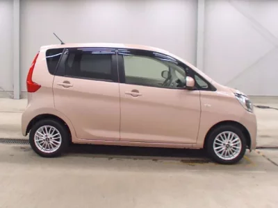 Mitsubishi EK WAGON