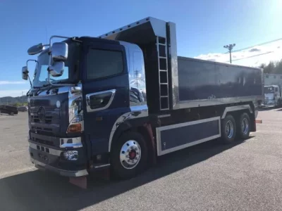 Hino PROFIA