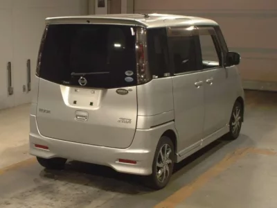 Nissan ROOX